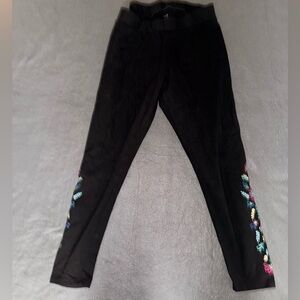 Torrid floral embroidered leggings